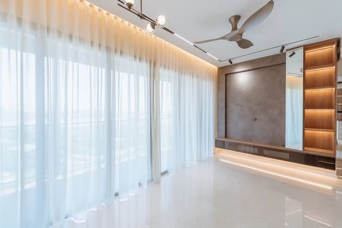 Modern Window Sheer Curtains in Dubai