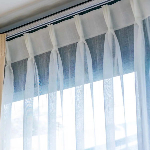 Triple Pinch Pleat Sheer